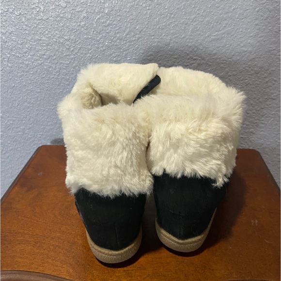 Justice booties size 2 girls - Picture 4 of 5